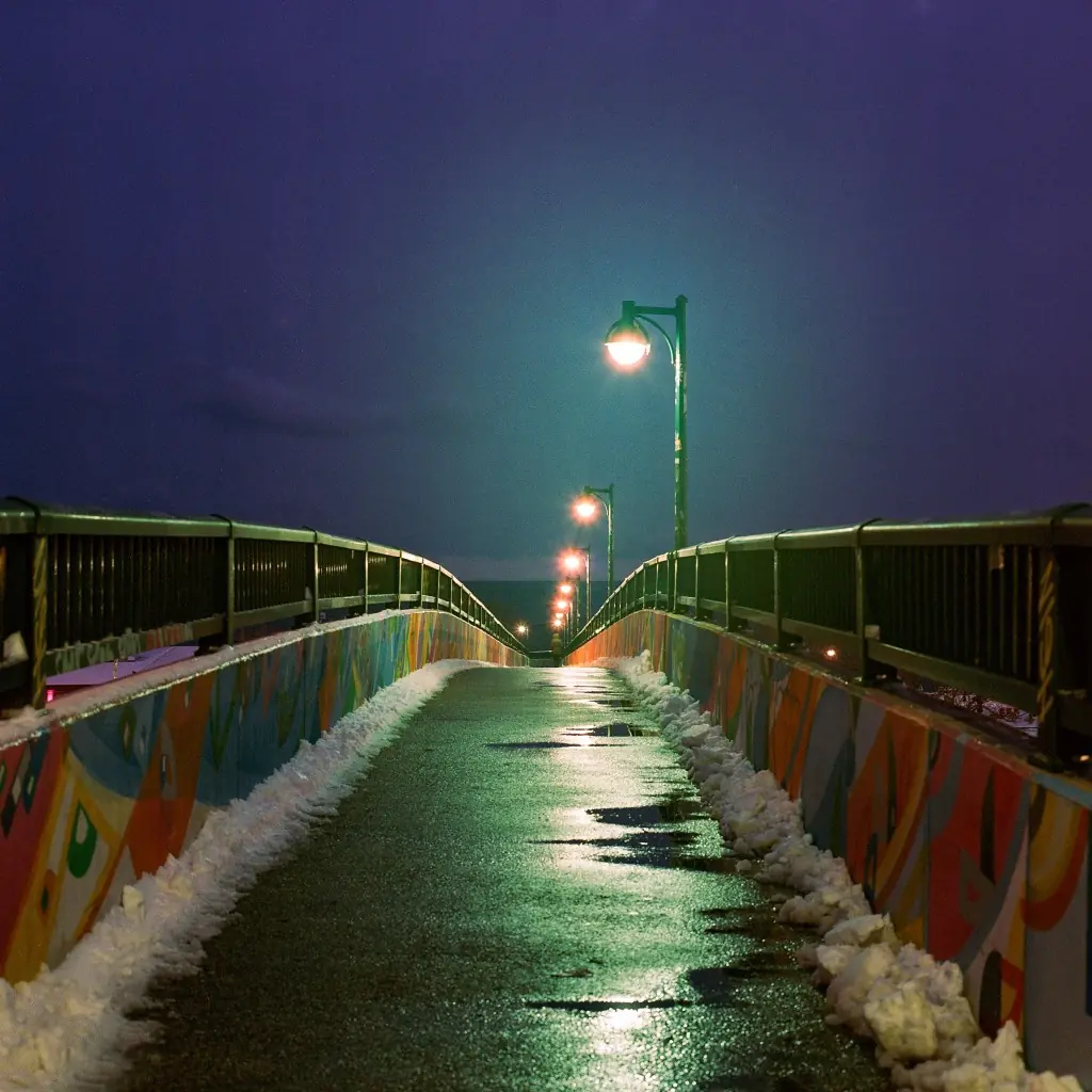 Roncy Bridge at Night