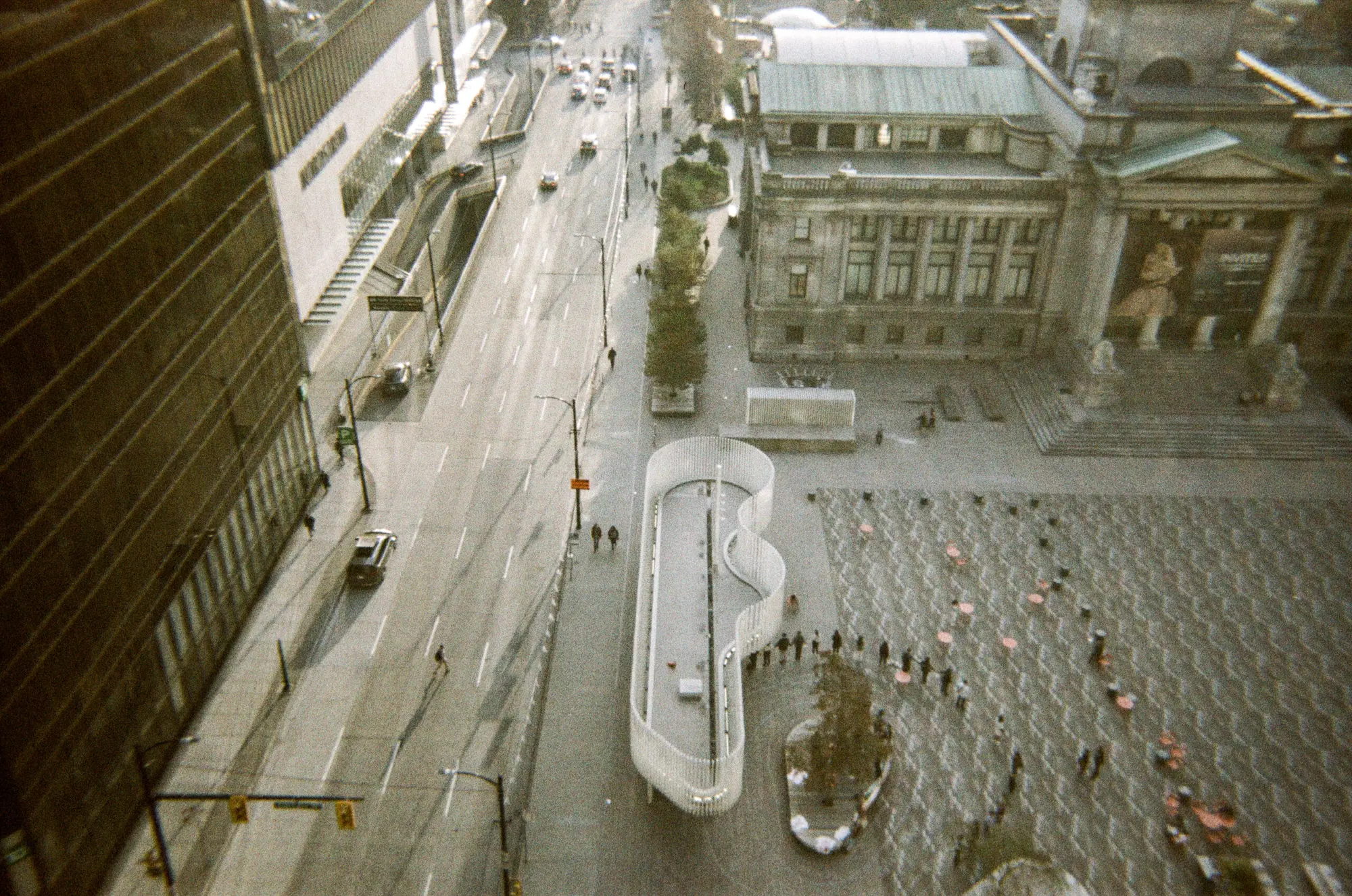 Circle at the Gallery